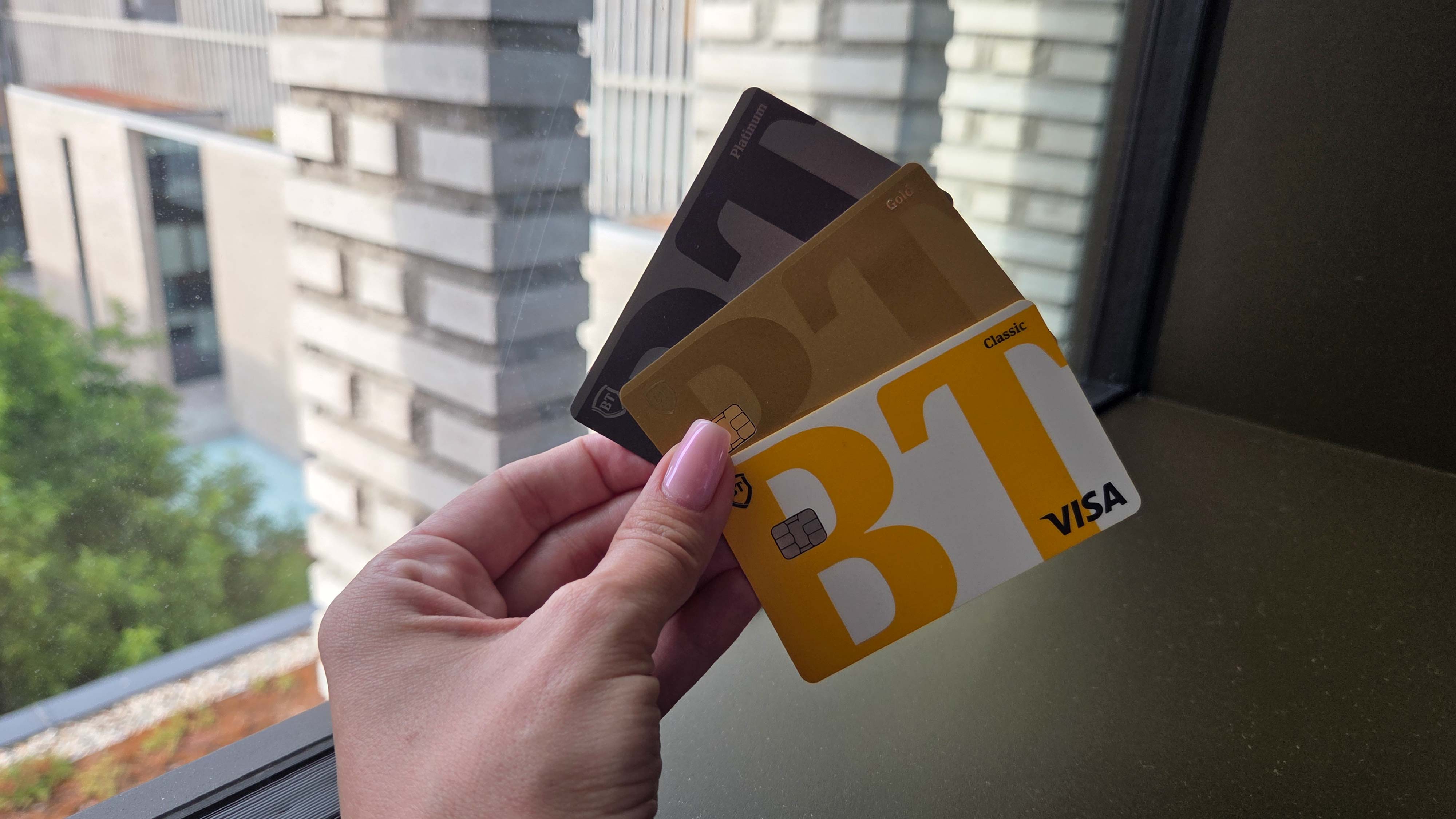 Ваша картка BT доставляється кур'єром у будь-яку точку світу Ваша картка BT доставляється кур'єром у будь-яку точку світу